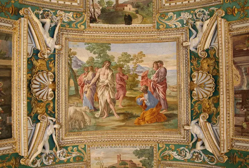 Plano esquemático del recorrido de los Museos Vaticanos desde la entrada hasta la Capilla Sixtina